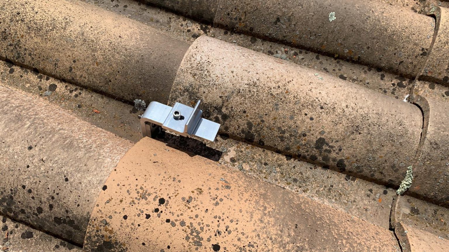 Kauff Energy Solaire, entreprise spécialisée dans la pose de panneaux solaires dans le var. Située aux alentours de Toulon et Sanary-sur-Mer, c’est à Six-Fours-Les-Plages que Kauff Energy est implanté.